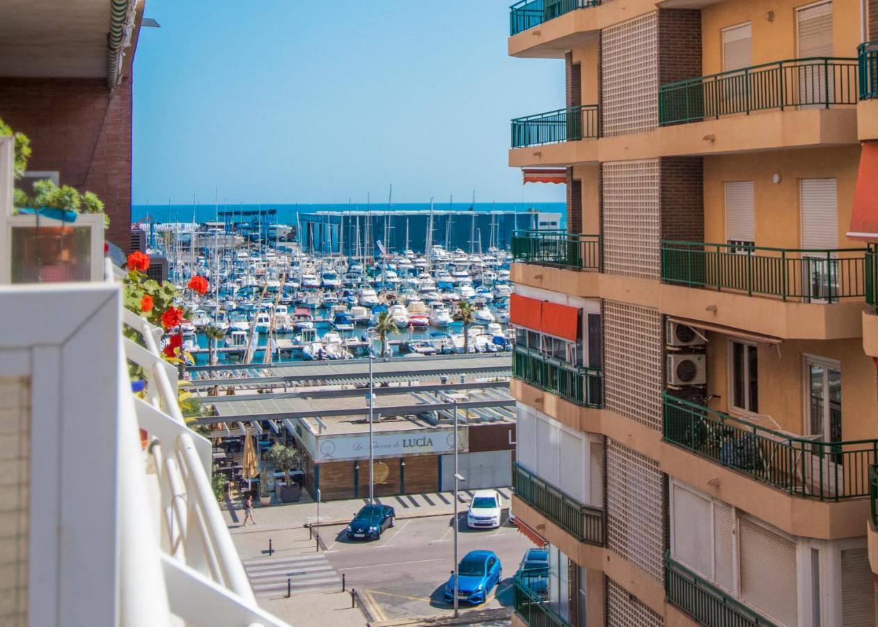 Feines Appartement Mit Hafenblick Santa Pola Exteriör bild